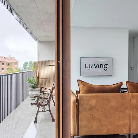 Liiiving In Matosinhos - Warm Vintage Daire